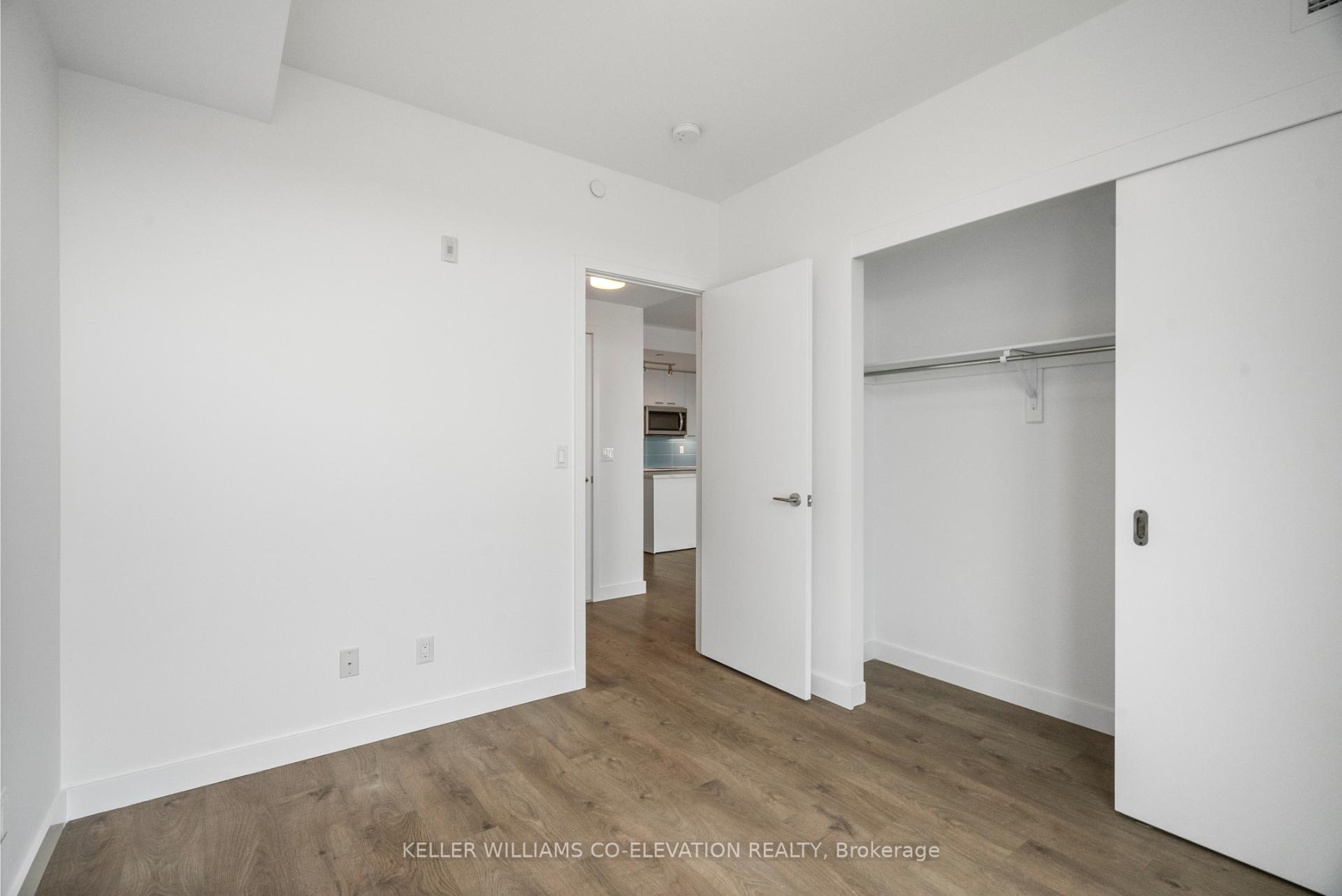 Photo 8 of Unit 803, 109 Vaughan Road, Toronto, Humewood-Cedarvale — HOMEH