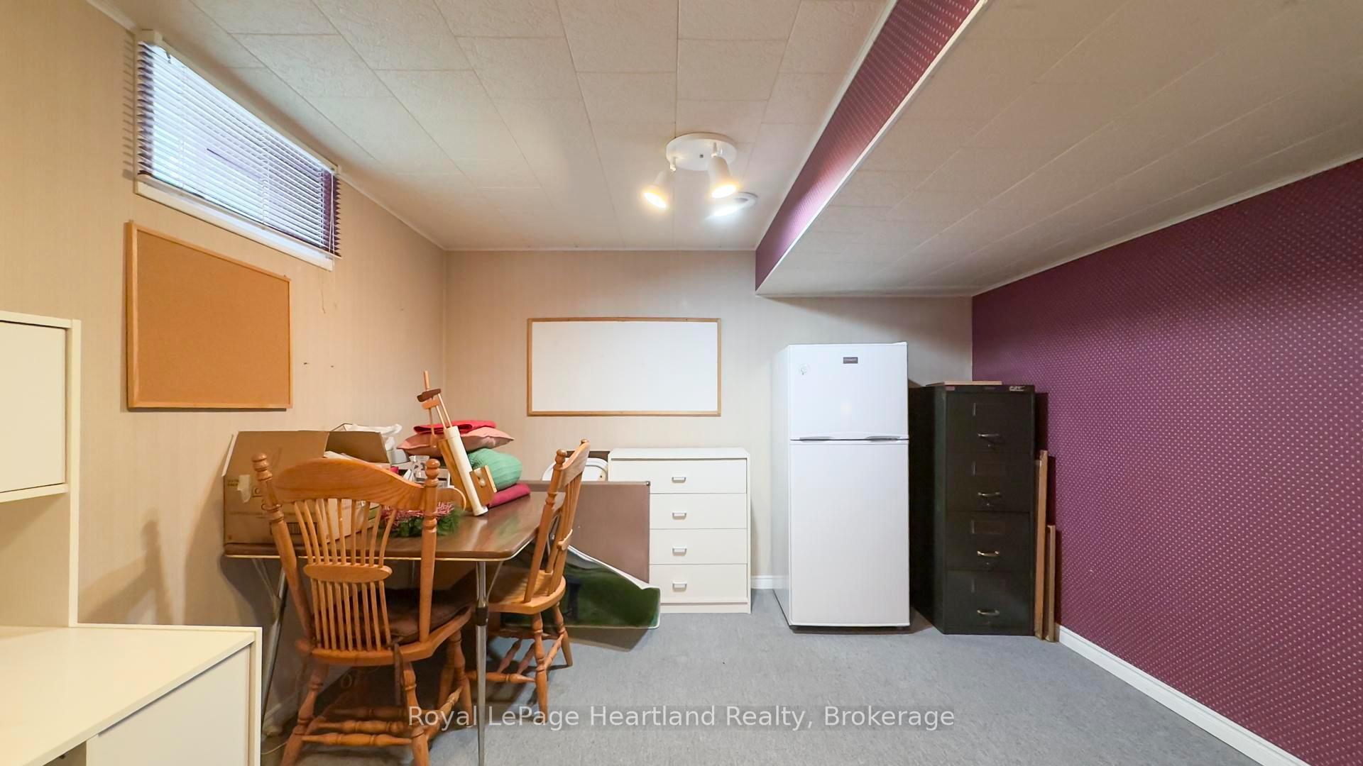Photo 30 of 191 Wellington Street S, Goderich, Goderich (Town) — HOMEH