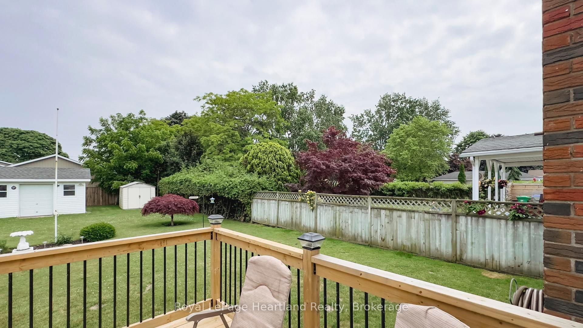 Photo 33 of 191 Wellington Street S, Goderich, Goderich (Town) — HOMEH