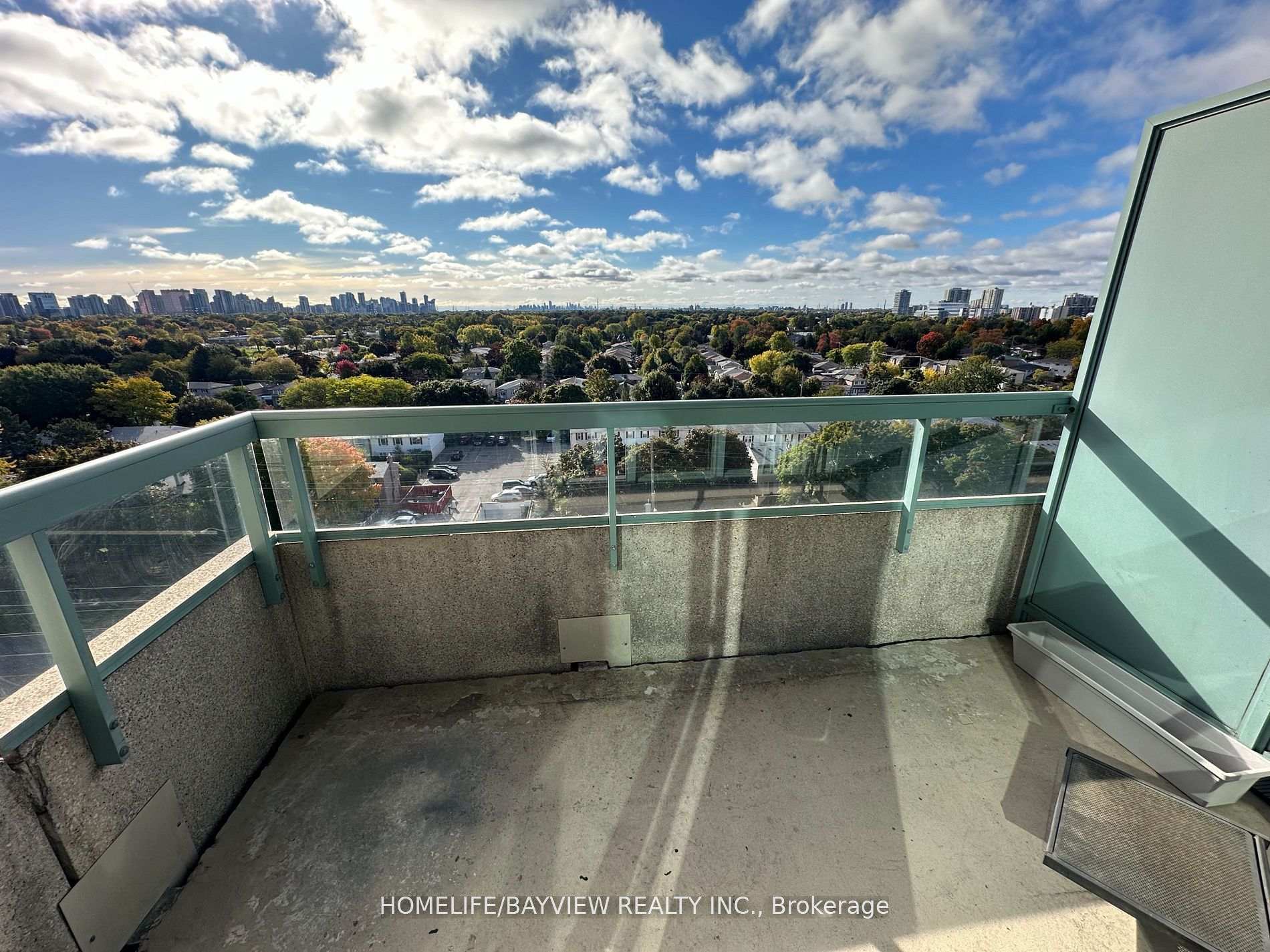 Photo 6 of Unit Ph107, 5 Emerald Lane, Vaughan, Crestwood-Springfarm-Yorkhill — HOMEH