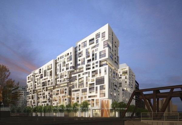Front of Unit 1415W, 27 Bathurst Street