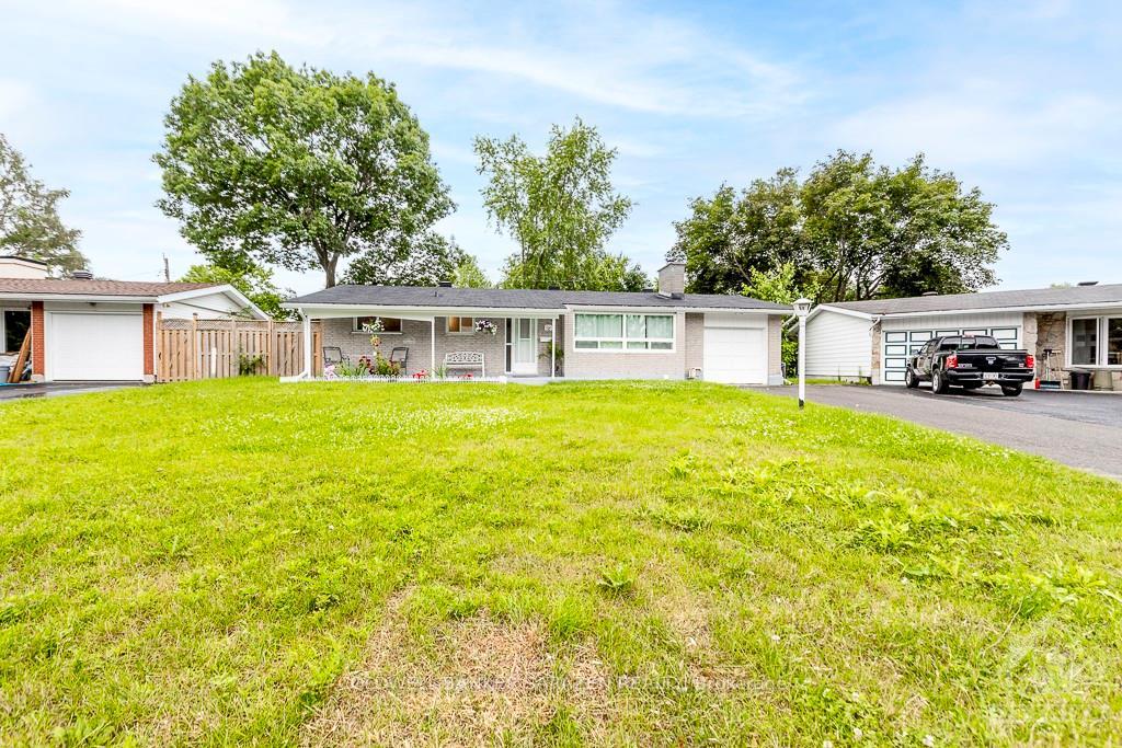 Photo 1 of 58 Wigan Drive, Ottawa, Borden Farm/Stewart Farm/Carleton Heights/Parkwood Hills — HOMEH