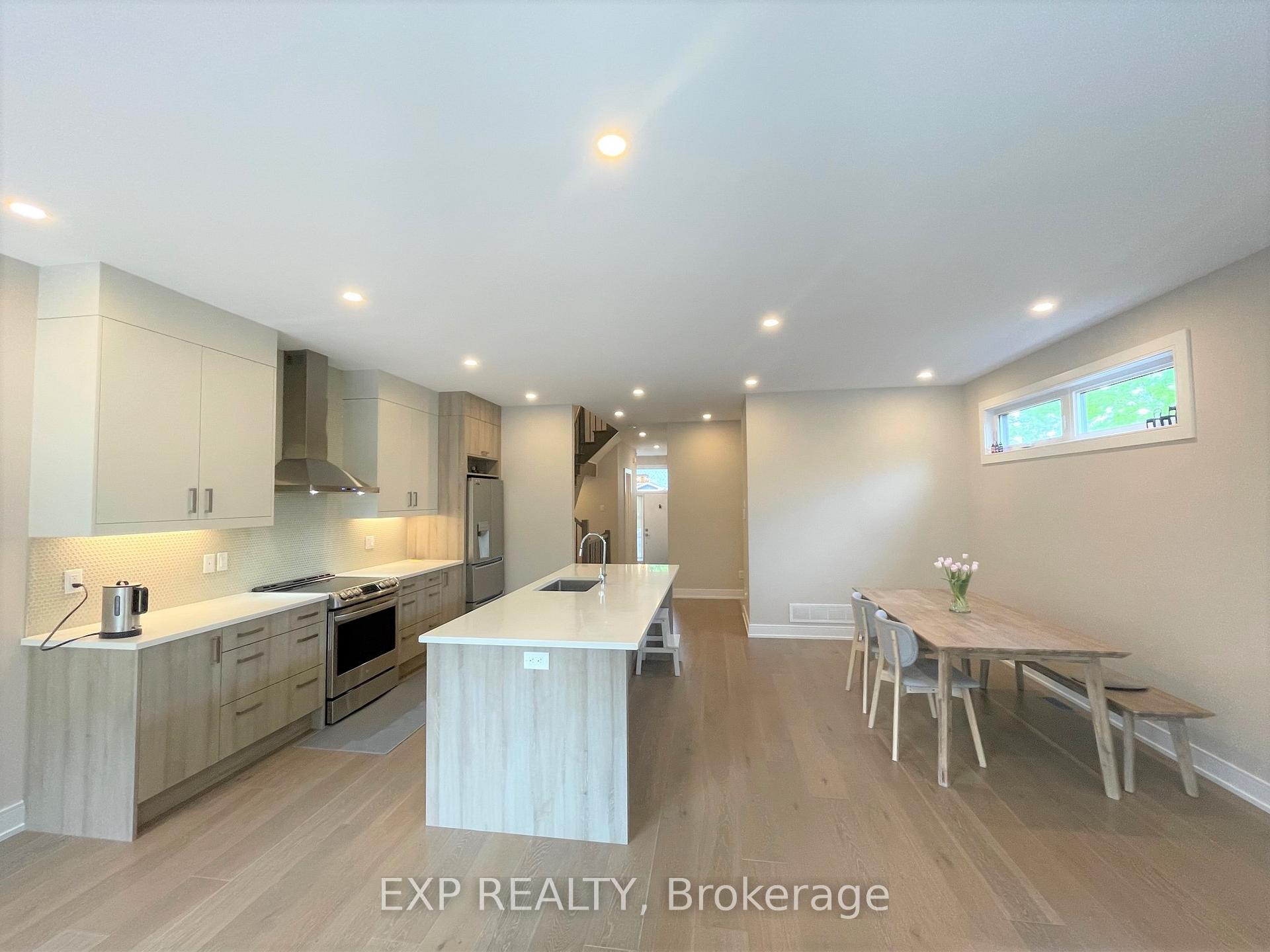 Photo 18 of 215A Royal Avenue, Ottawa, Westboro West — HOMEH