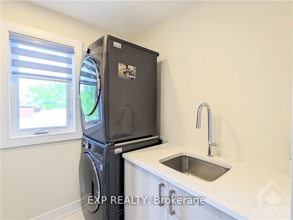 Photo 32 of 215A Royal Avenue, Ottawa, Westboro West — HOMEH