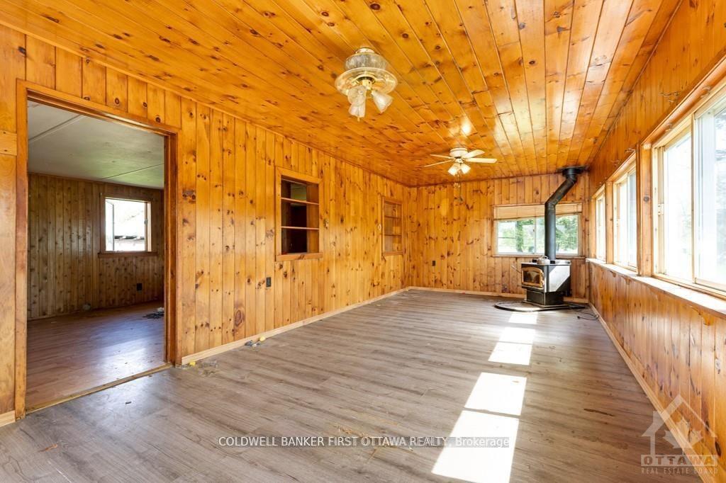 Photo 5 of 2523 Canonto Road, Frontenac, Frontenac North — HOMEH
