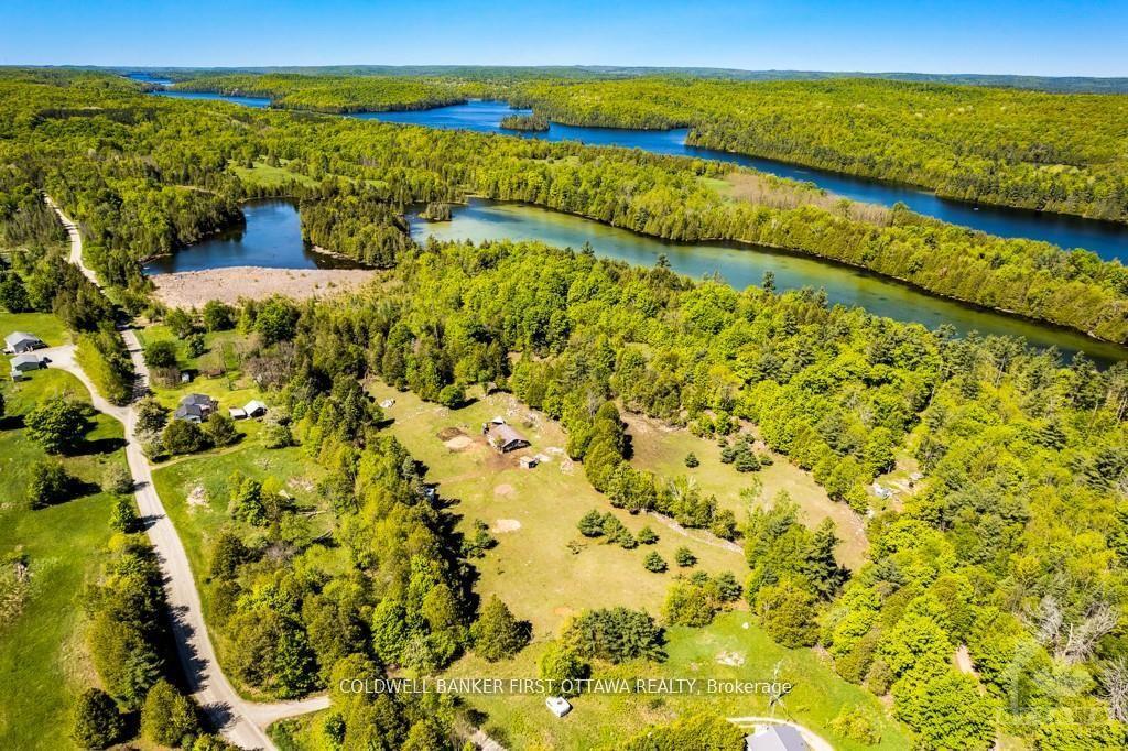 Photo 18 of 2523 Canonto Road, Frontenac, Frontenac North — HOMEH
