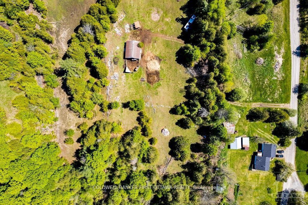 Photo 16 of 2523 Canonto Road, Frontenac, Frontenac North — HOMEH