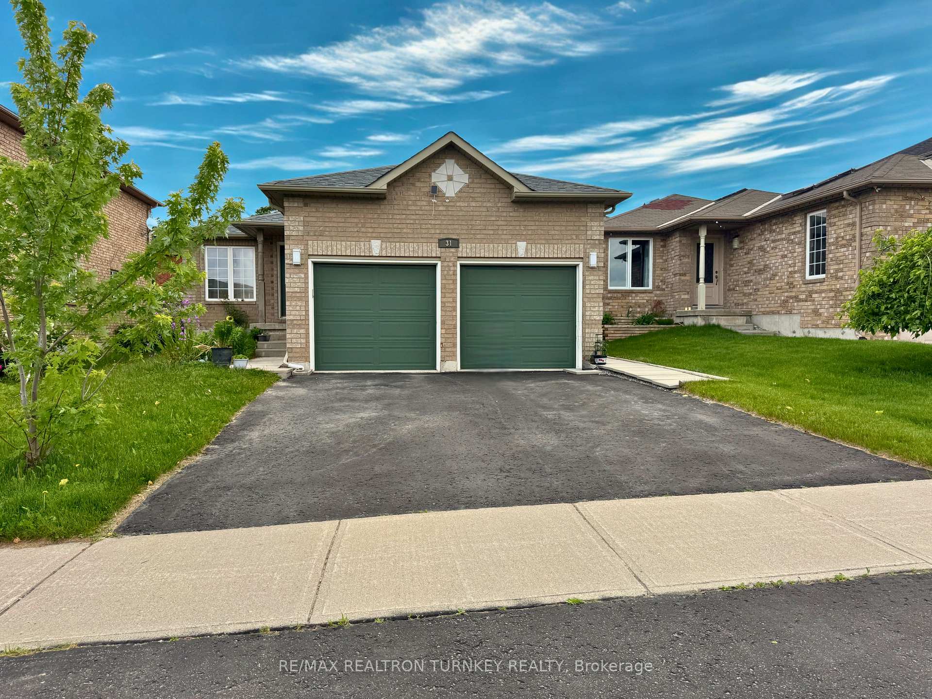 Photo 1 of 31 Michelle Drive, Barrie, Painswick South — HOMEH