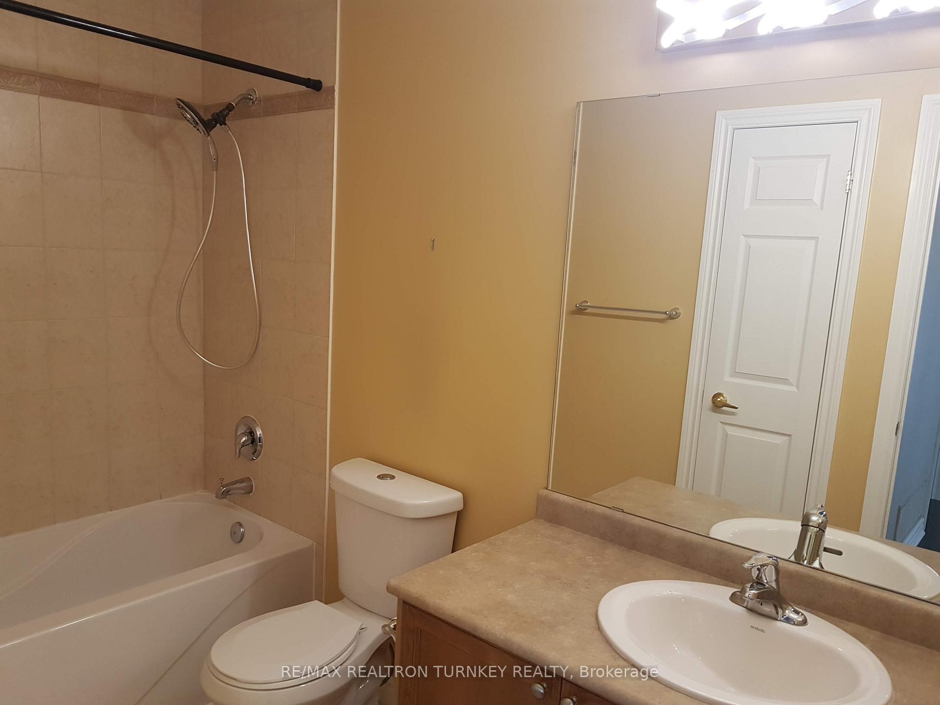 Photo 22 of 31 Michelle Drive, Barrie, Painswick South — HOMEH