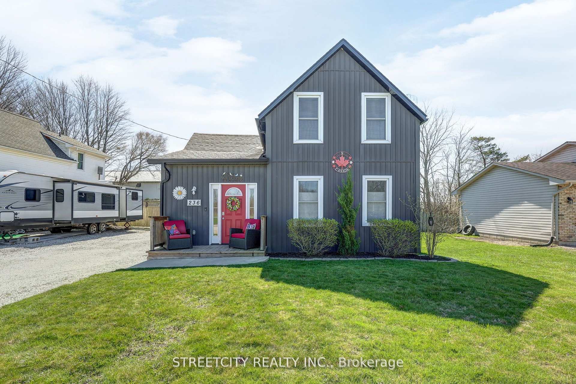 Photo 2 of 236 Marsh Line, Dutton/Dunwich, Dutton — HOMEH