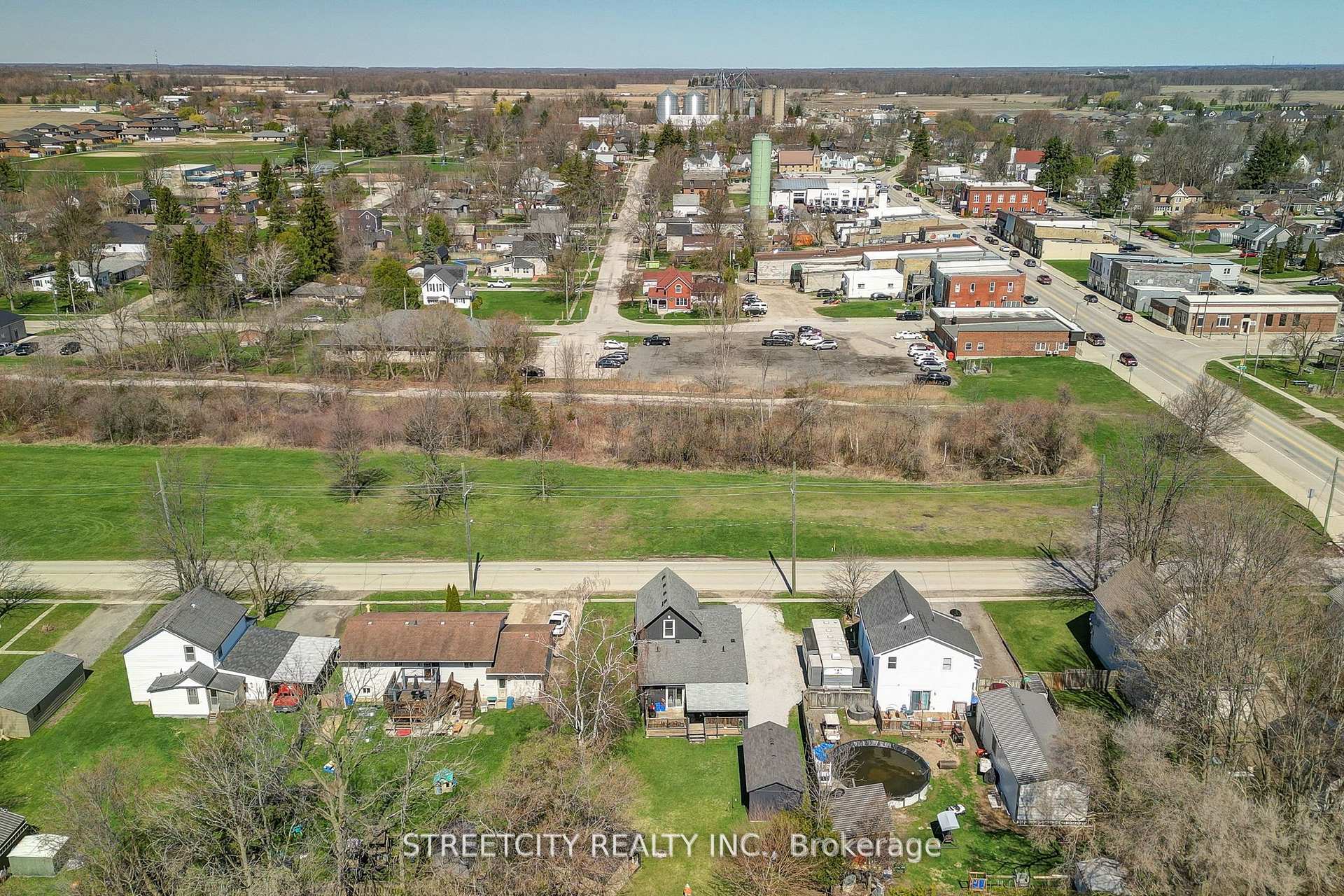 Photo 3 of 236 Marsh Line, Dutton/Dunwich, Dutton — HOMEH