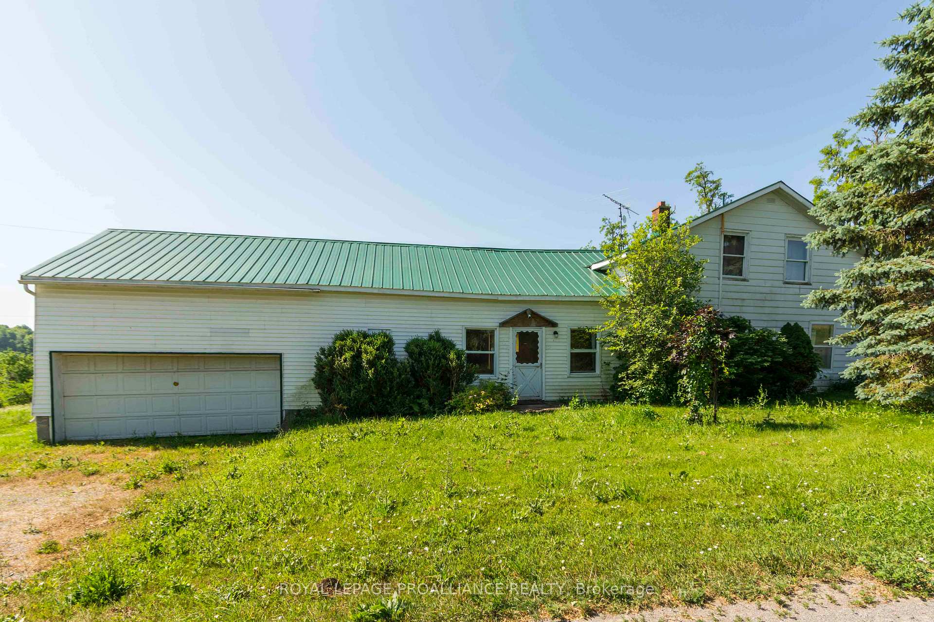 Front of 649 County Road 27