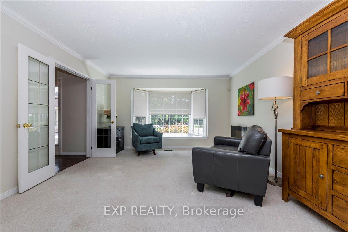 Photo 4 of 7 White Pine Place, Barrie, Codrington — HOMEH