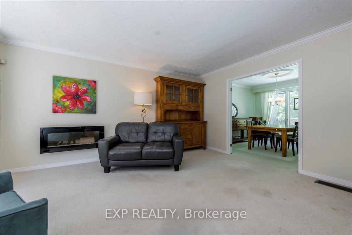 Photo 7 of 7 White Pine Place, Barrie, Codrington — HOMEH