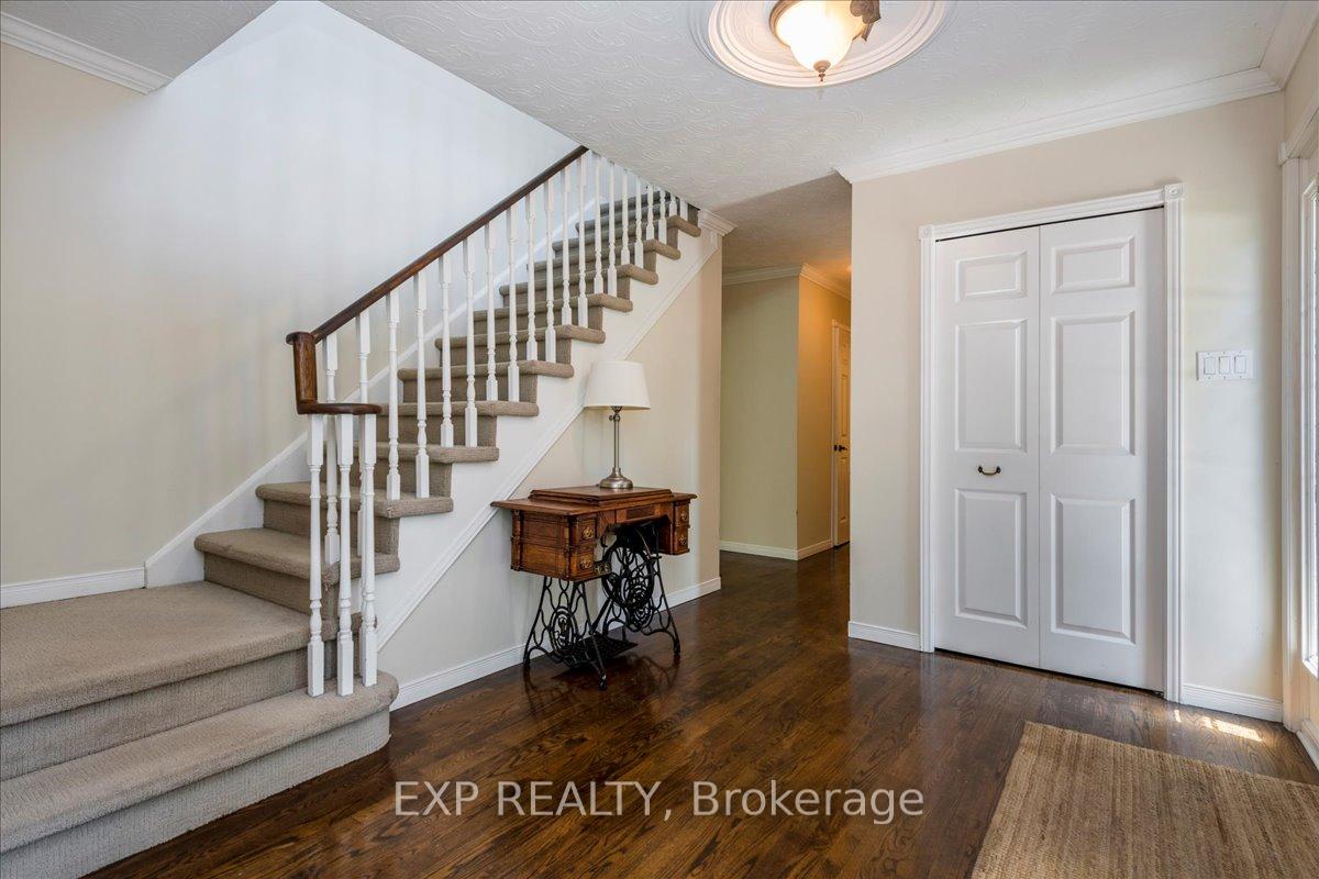 Photo 17 of 7 White Pine Place, Barrie, Codrington — HOMEH