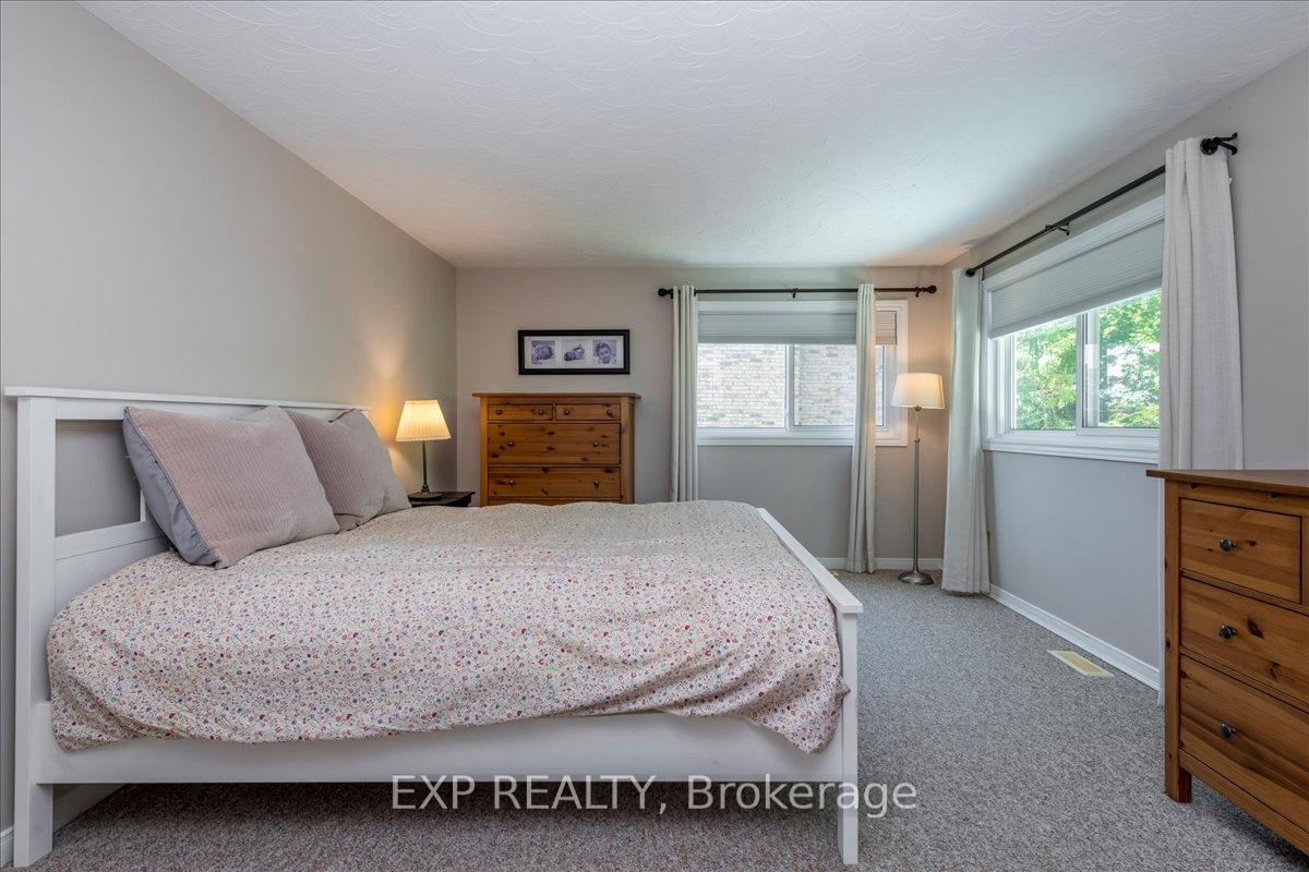 Photo 24 of 7 White Pine Place, Barrie, Codrington — HOMEH