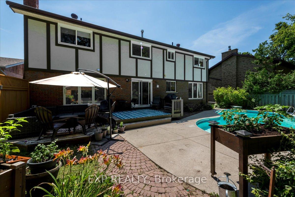 Photo 45 of 7 White Pine Place, Barrie, Codrington — HOMEH