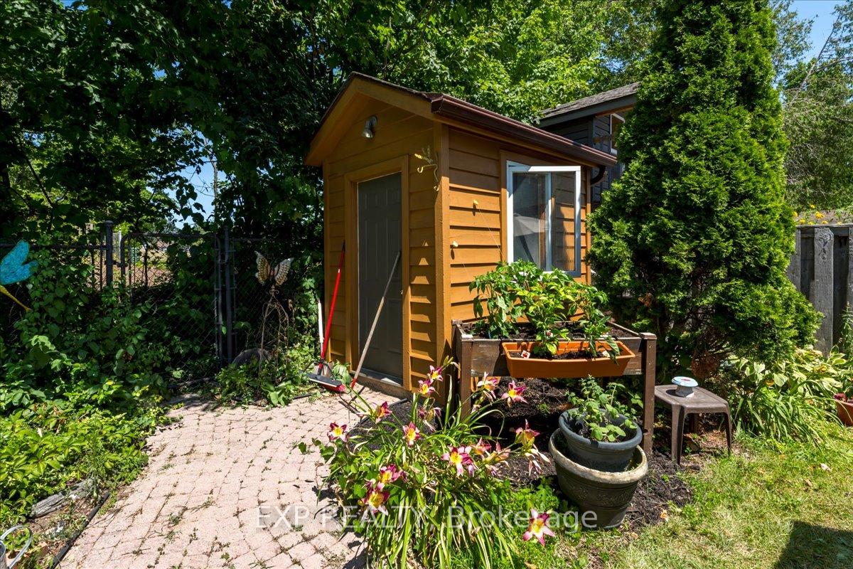 Photo 37 of 7 White Pine Place, Barrie, Codrington — HOMEH
