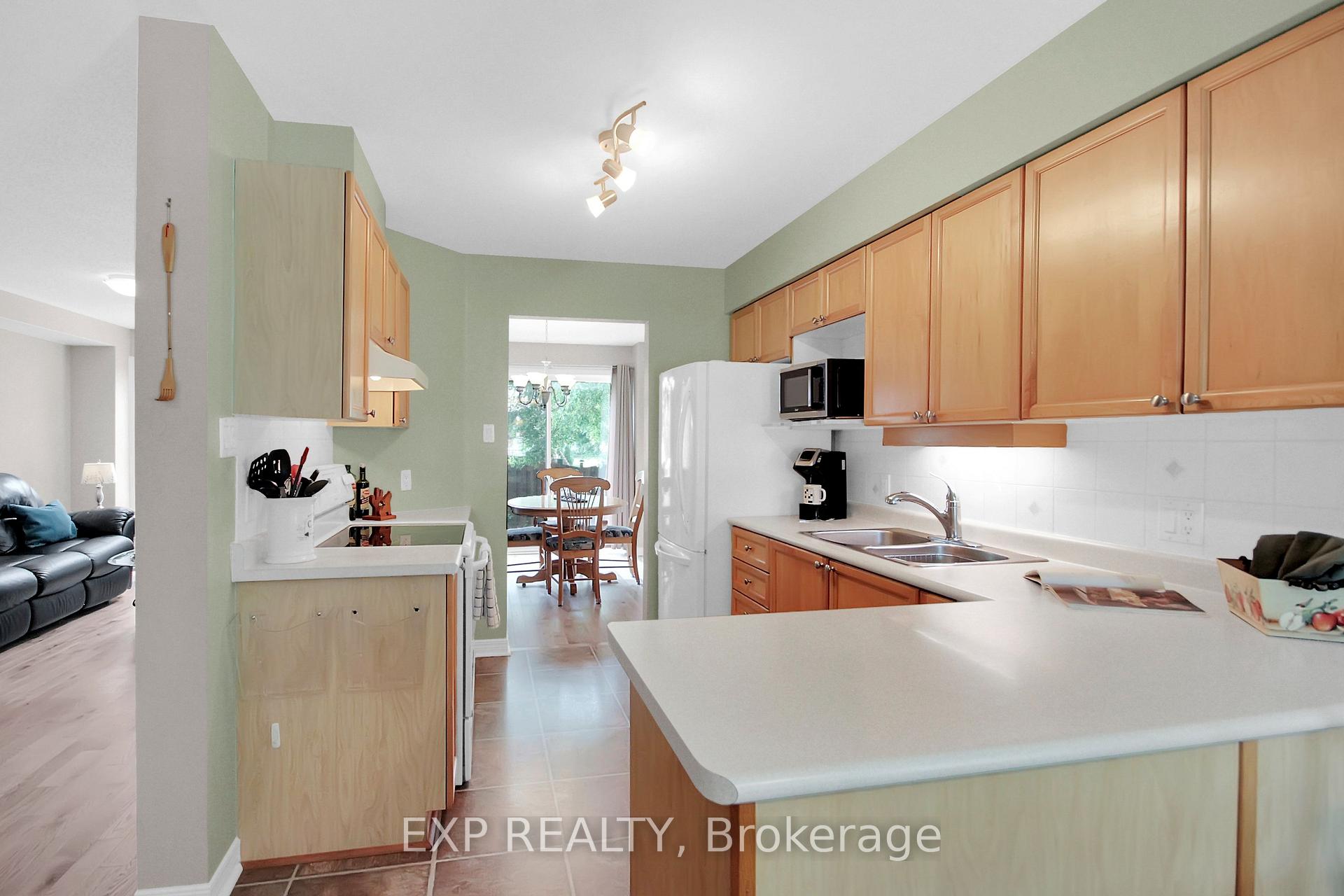 Photo 8 of 85 Astoria Crescent, Ottawa, Barrhaven East — HOMEH