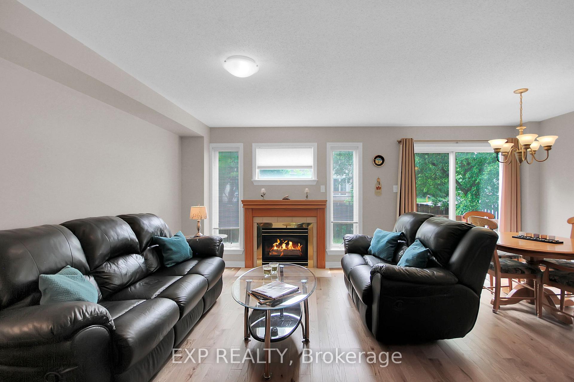 Photo 12 of 85 Astoria Crescent, Ottawa, Barrhaven East — HOMEH
