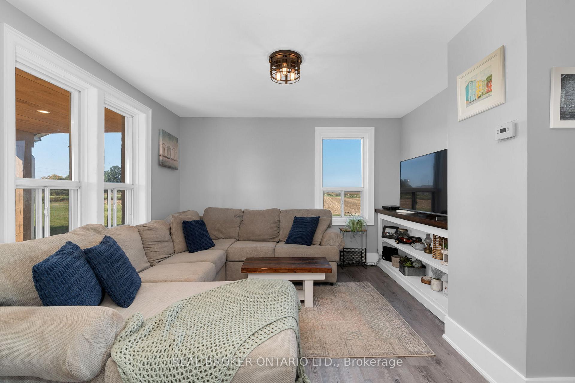 Photo 9 of 4542 6 Sunnidale Concession, Clearview, Rural Clearview — HOMEH