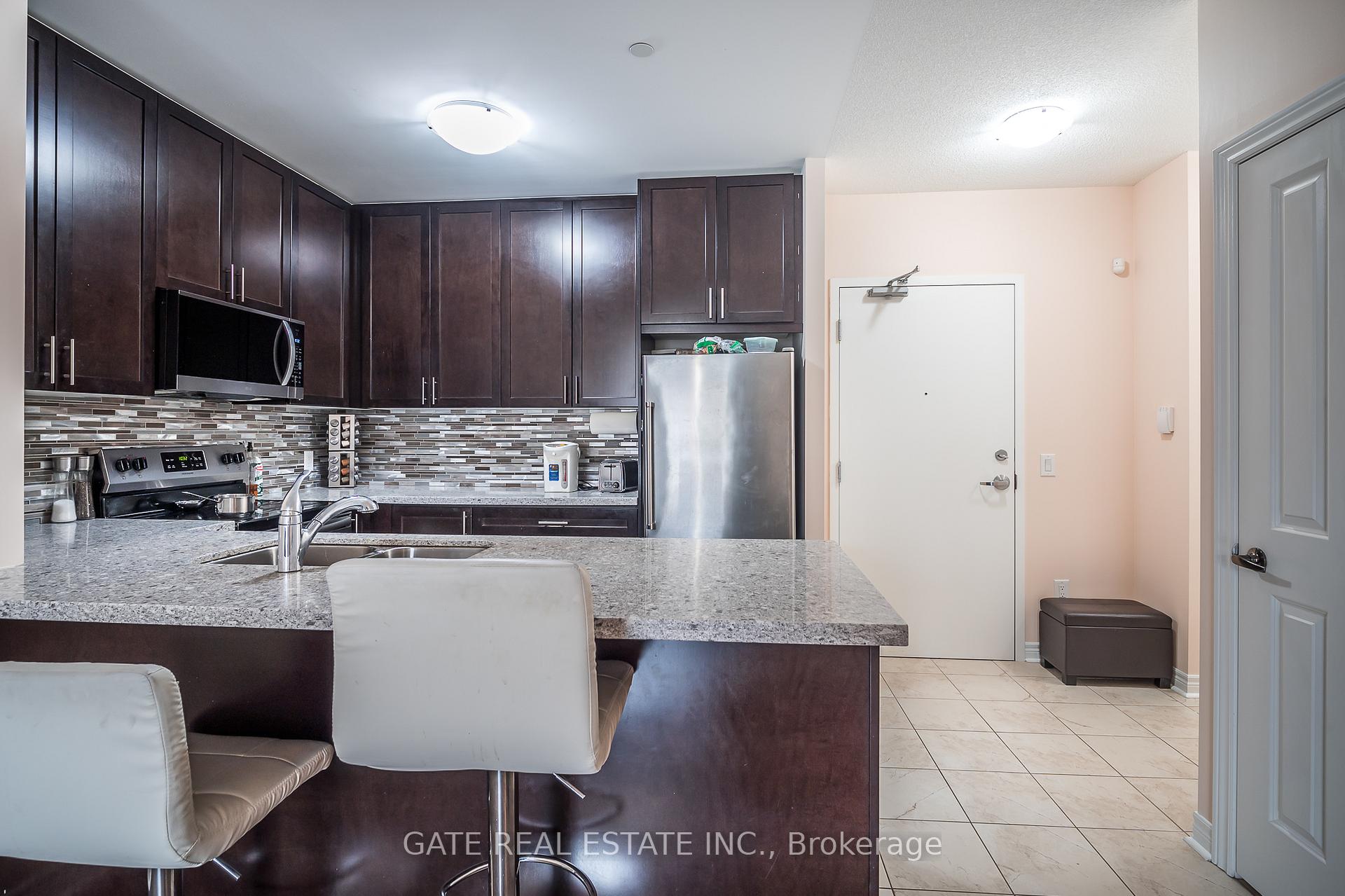 Photo 9 of Unit 117, 39 New Delhi Drive, Markham, Cedarwood — HOMEH