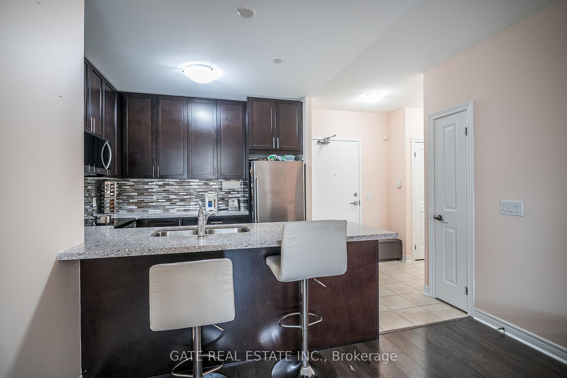 Photo 10 of Unit 117, 39 New Delhi Drive, Markham, Cedarwood — HOMEH