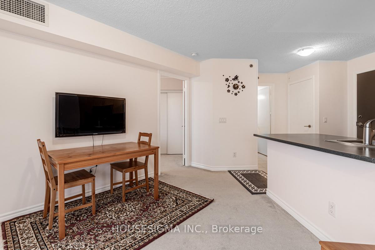 Photo 17 of Unit 1203, 35 Saranac Boulevard N, Toronto, Englemount-Lawrence — HOMEH