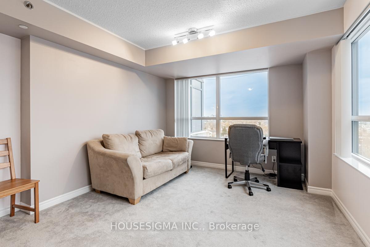 Photo 11 of Unit 1203, 35 Saranac Boulevard N, Toronto, Englemount-Lawrence — HOMEH
