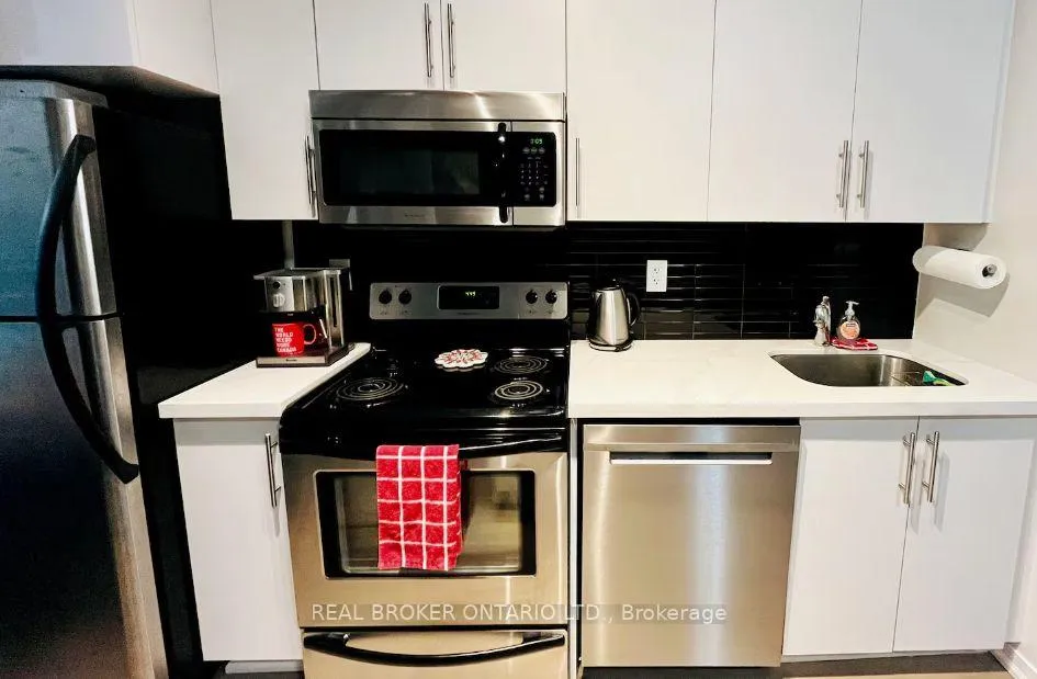 Photo 5 of Unit 2909, 65 Bremner Boulevard, Toronto, Waterfront Communities — HOMEH