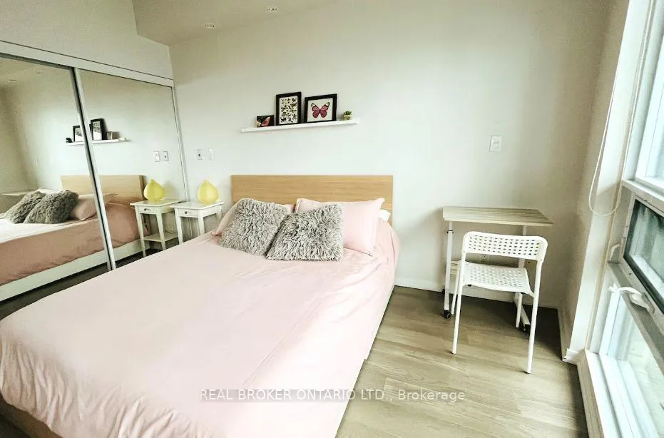 Photo 8 of Unit 2909, 65 Bremner Boulevard, Toronto, Waterfront Communities — HOMEH