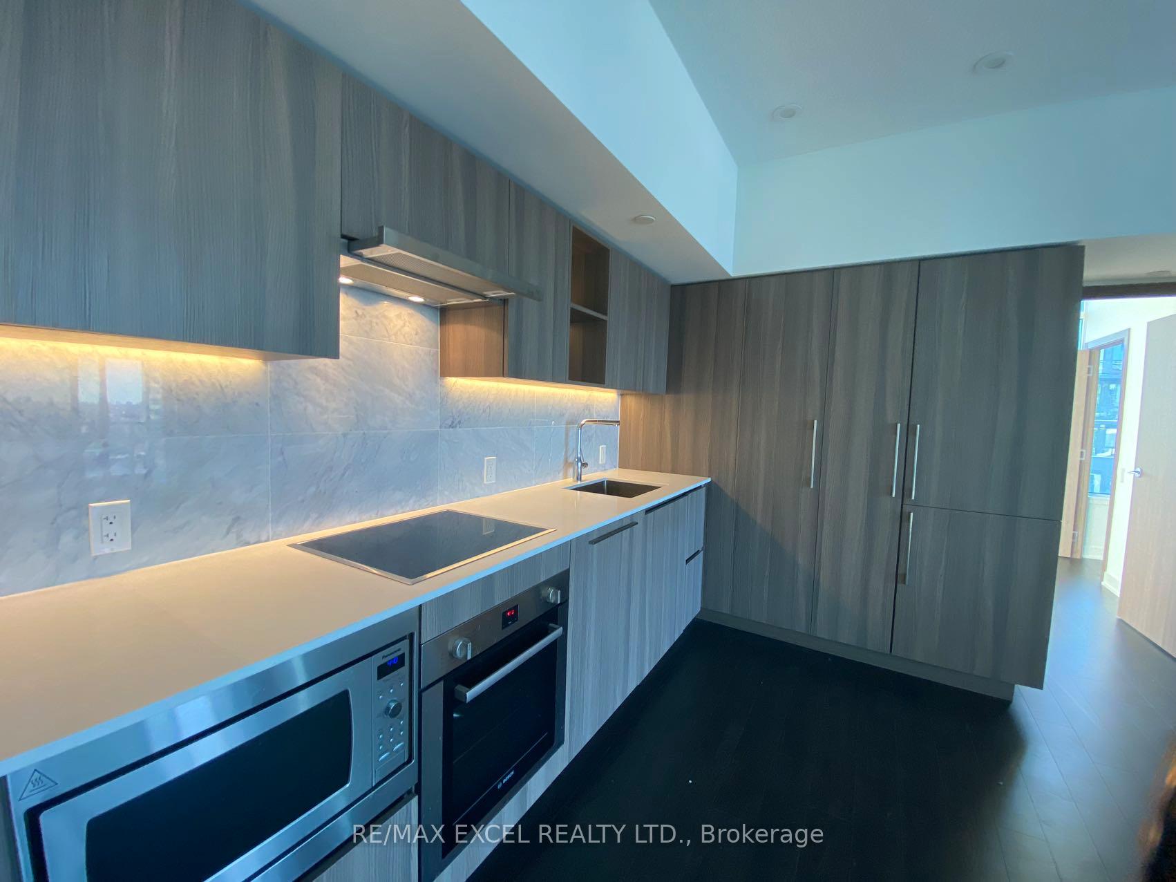 Photo 2 of Unit 3103, 19 Bathurst Street, Toronto, Waterfront Communities — HOMEH