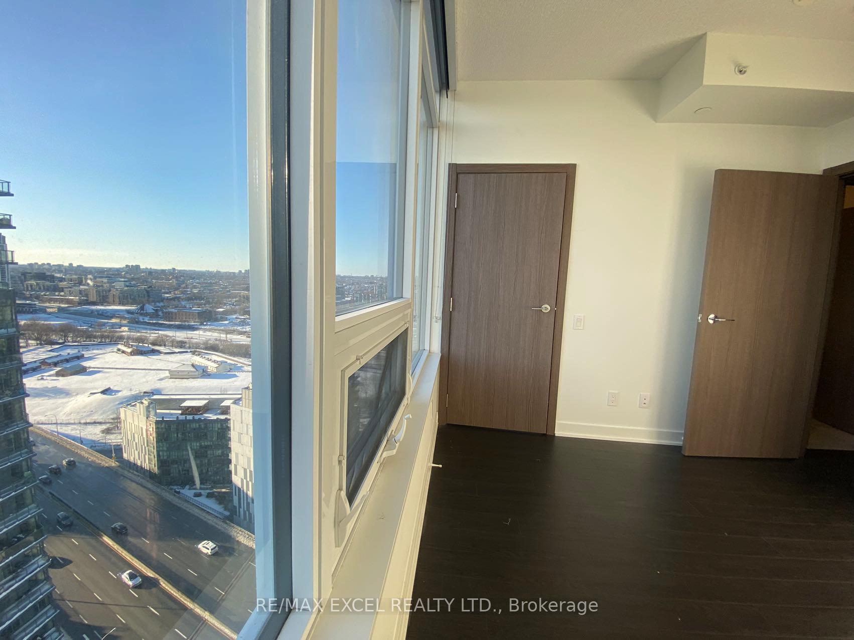 Photo 12 of Unit 3103, 19 Bathurst Street, Toronto, Waterfront Communities — HOMEH