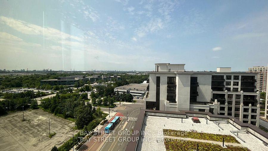 Photo 3 of Unit C1510, 38 Cedarland Drive Boulevard, Markham, Unionville — HOMEH