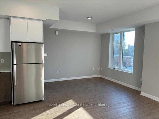 Photo 6 of Unit 120, 708 Woolwich Street, Guelph, Riverside Park — HOMEH