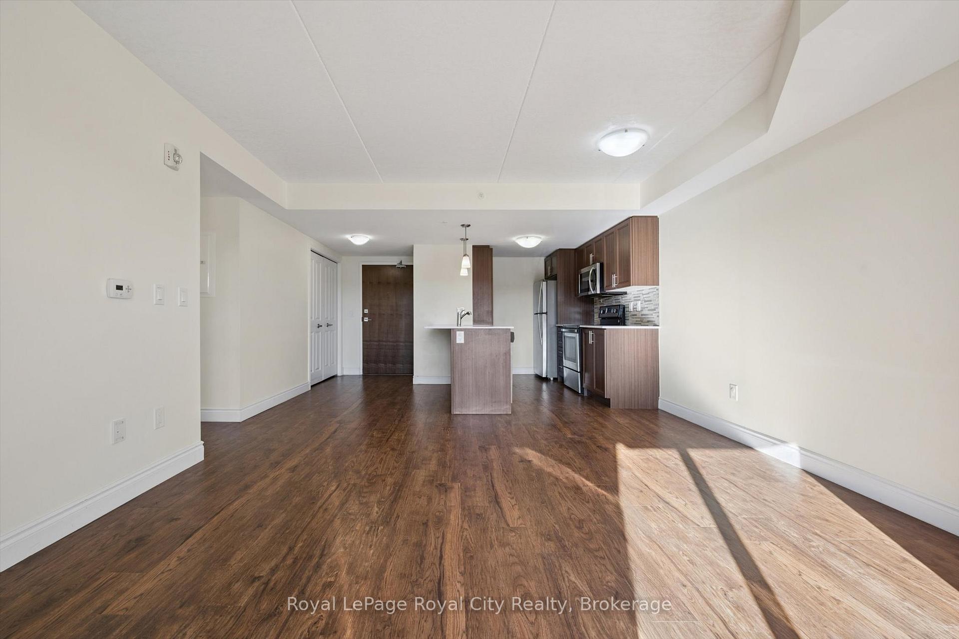 Photo 12 of Unit 301, 17 Kay Crescent, Guelph, Pineridge/Westminster Woods — HOMEH