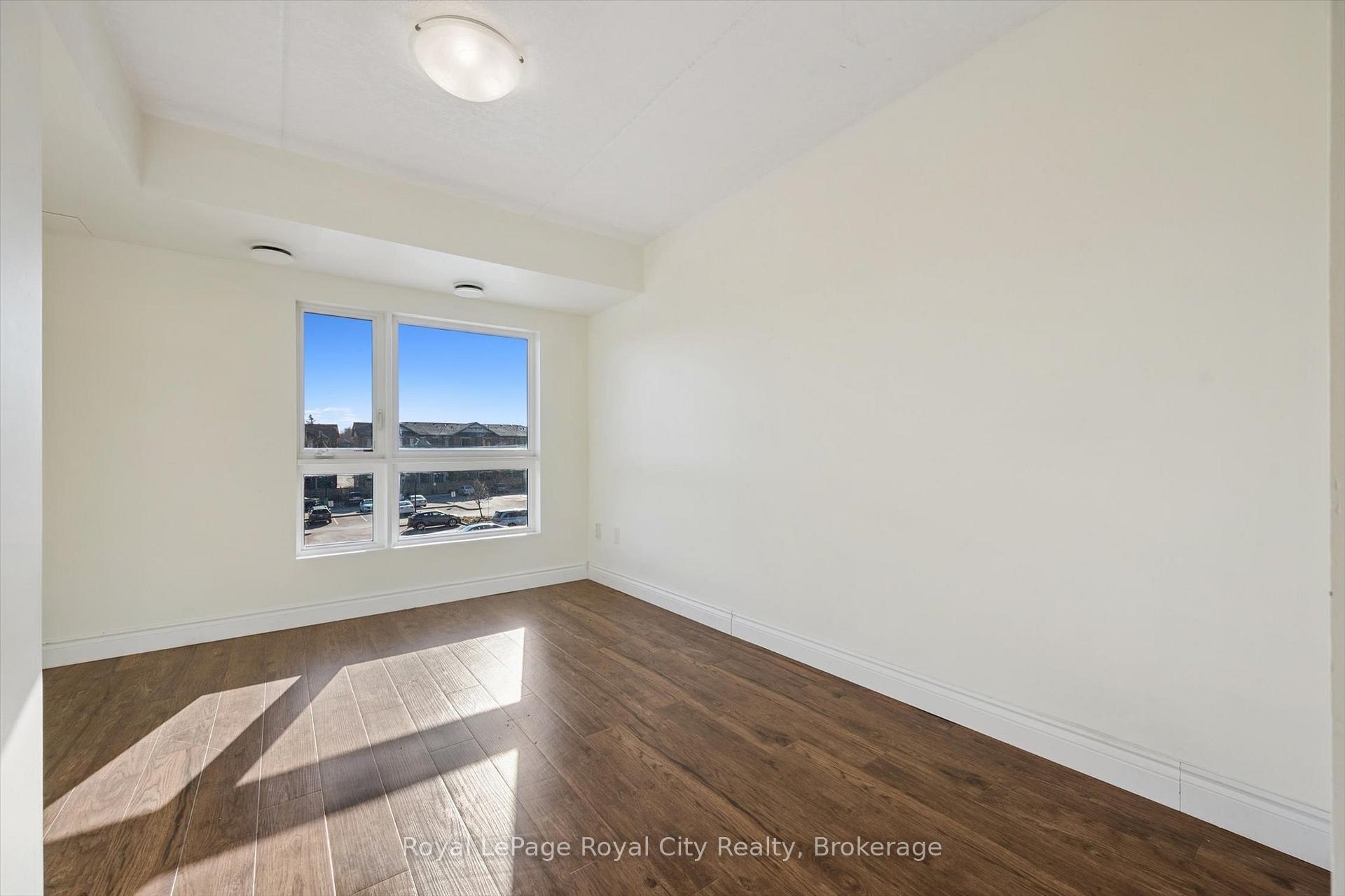 Photo 20 of Unit 301, 17 Kay Crescent, Guelph, Pineridge/Westminster Woods — HOMEH
