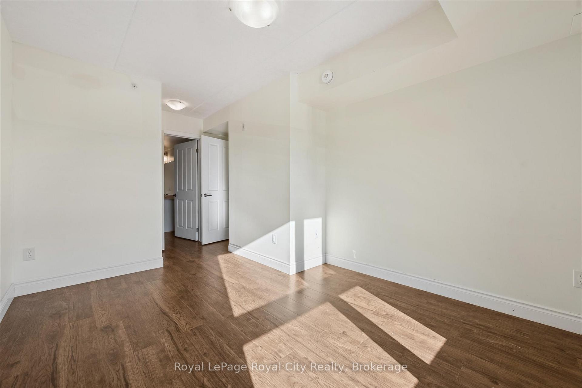 Photo 22 of Unit 301, 17 Kay Crescent, Guelph, Pineridge/Westminster Woods — HOMEH