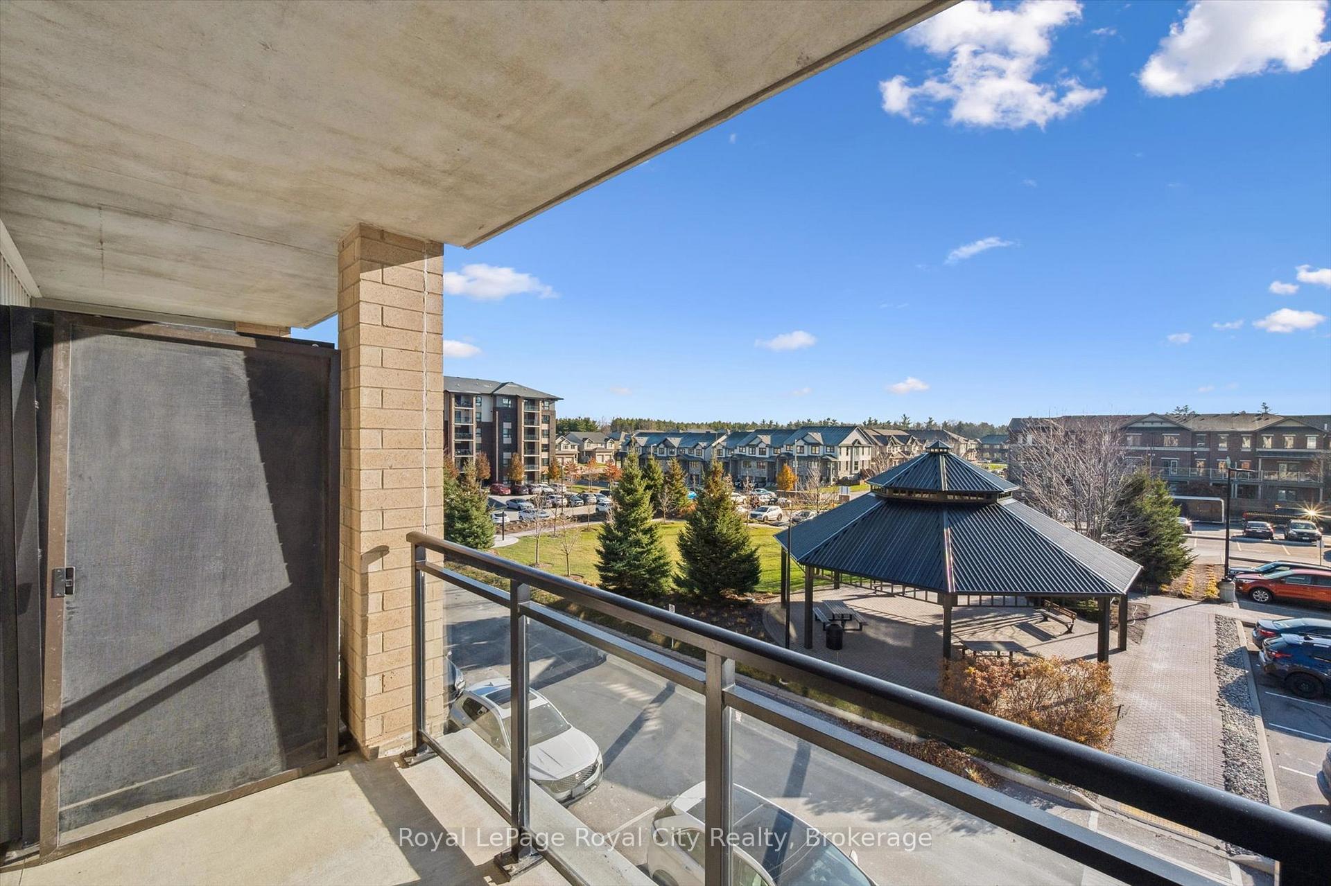 Photo 27 of Unit 301, 17 Kay Crescent, Guelph, Pineridge/Westminster Woods — HOMEH