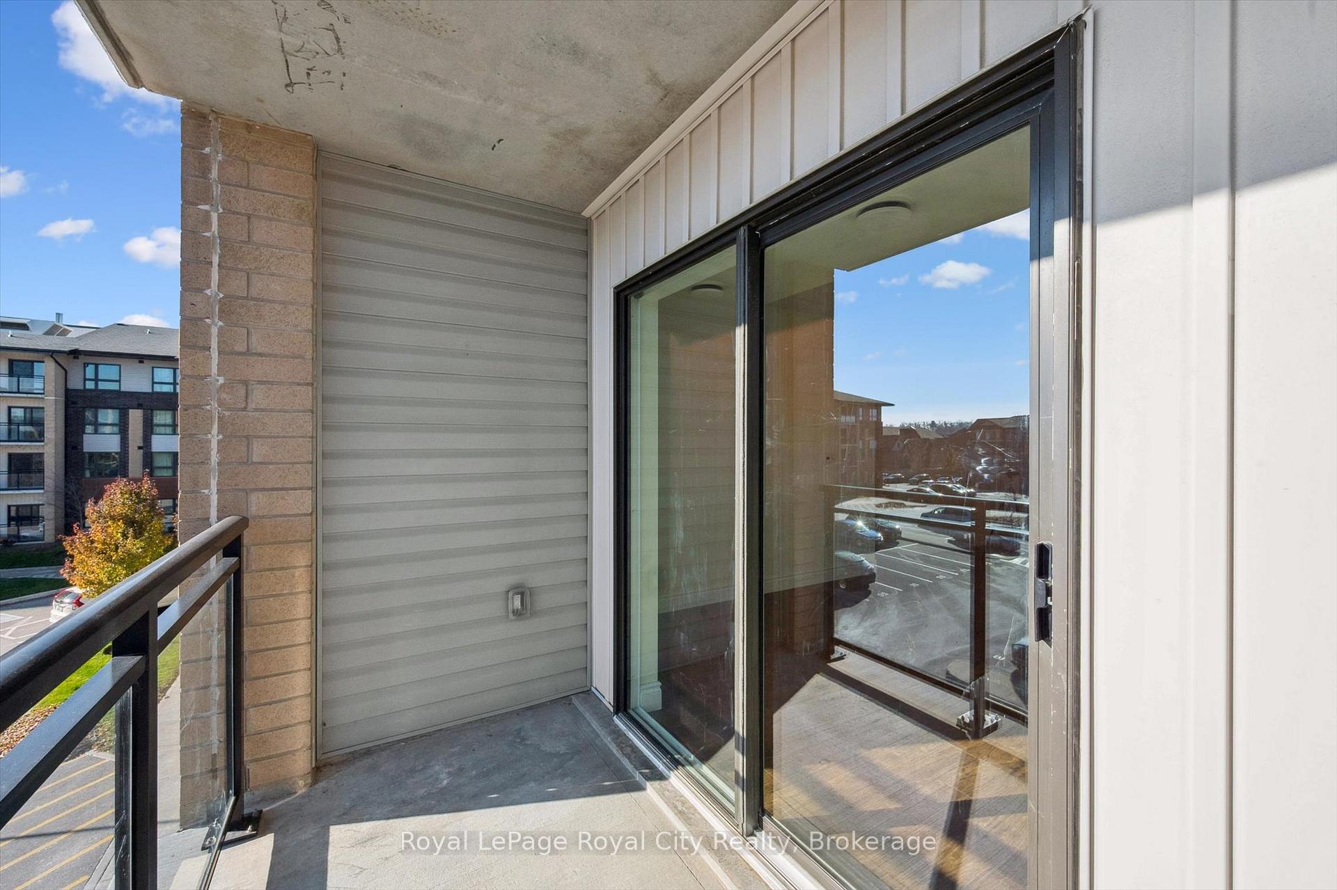 Photo 28 of Unit 301, 17 Kay Crescent, Guelph, Pineridge/Westminster Woods — HOMEH