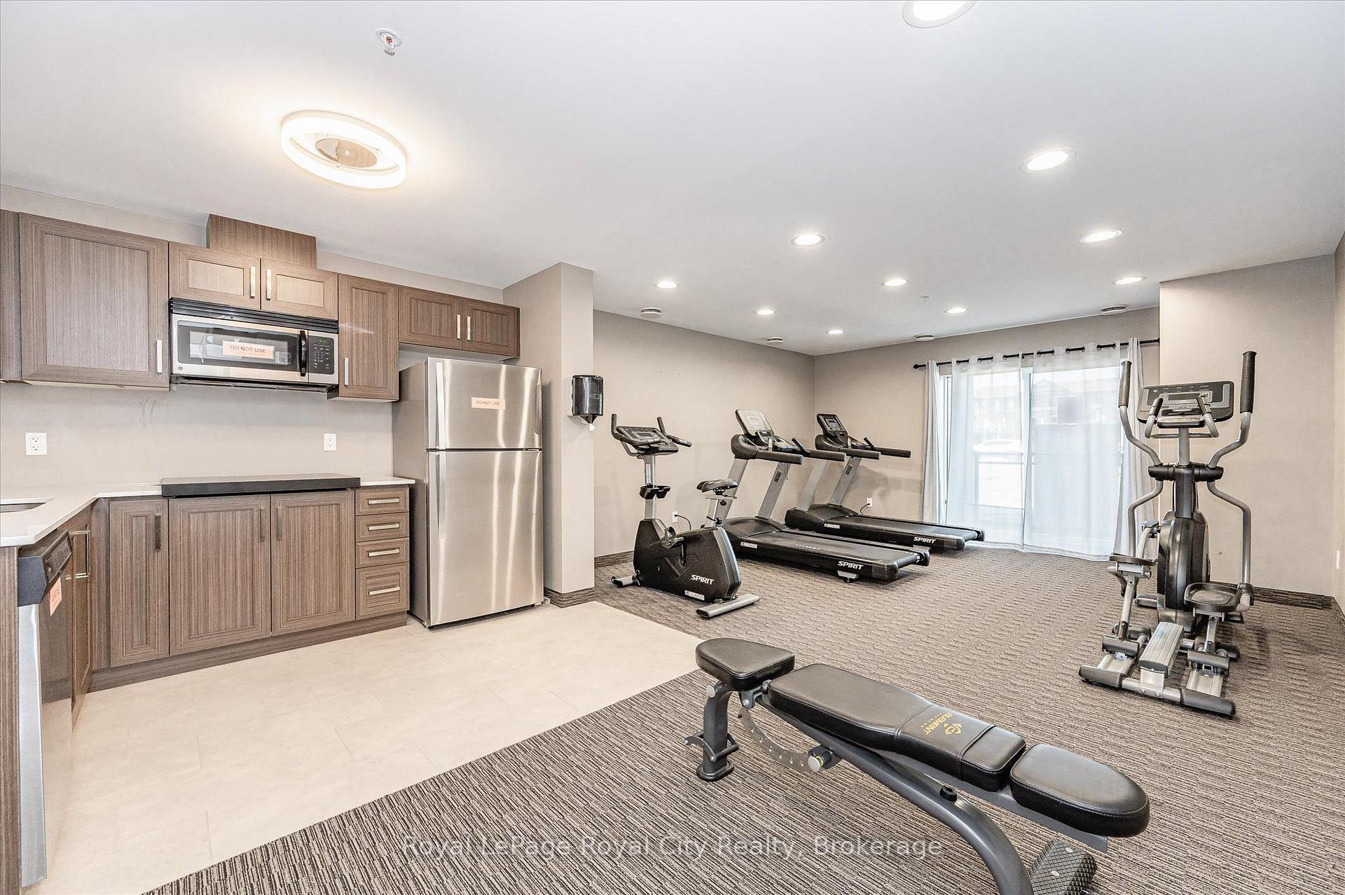 Photo 31 of Unit 301, 17 Kay Crescent, Guelph, Pineridge/Westminster Woods — HOMEH