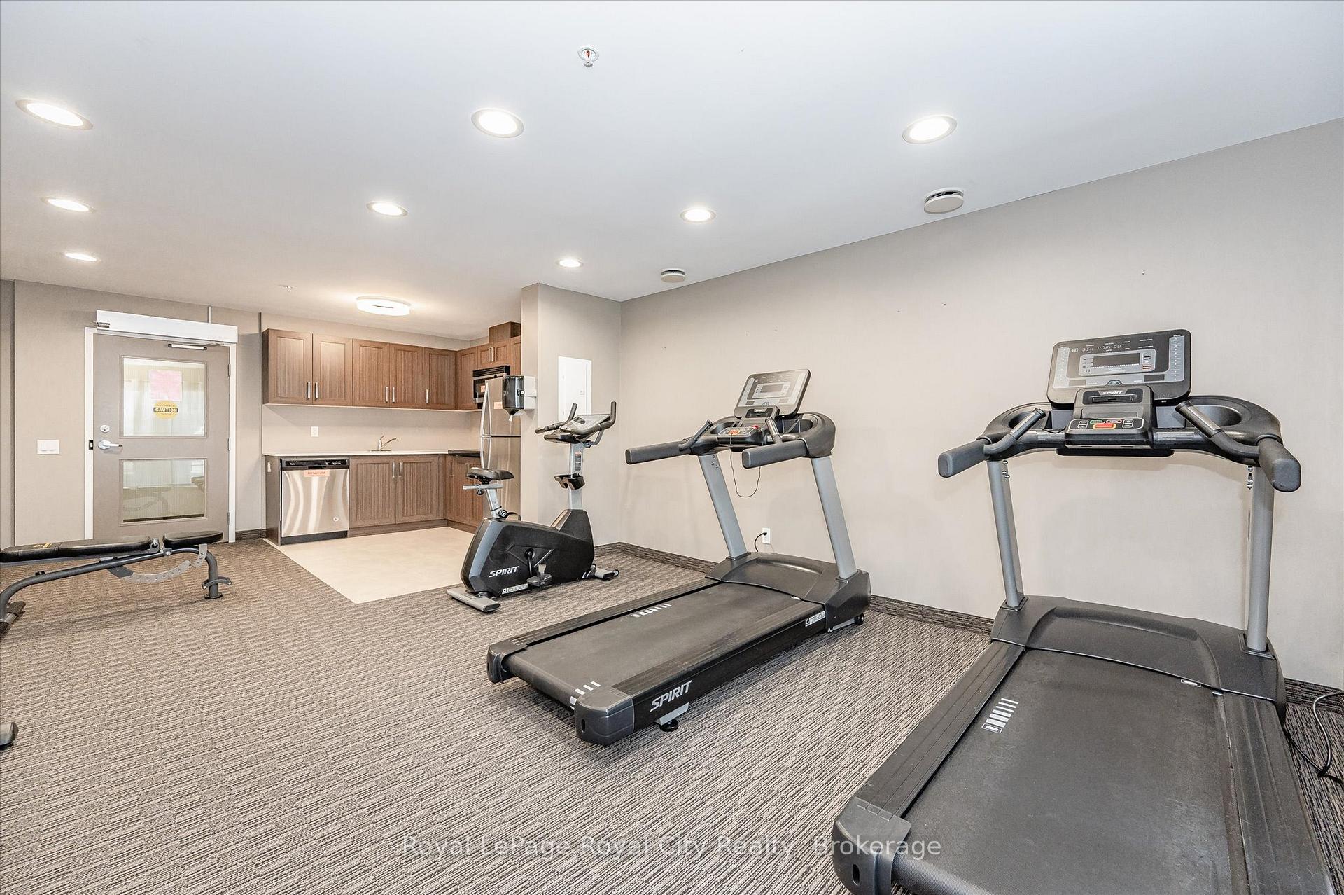 Photo 33 of Unit 301, 17 Kay Crescent, Guelph, Pineridge/Westminster Woods — HOMEH