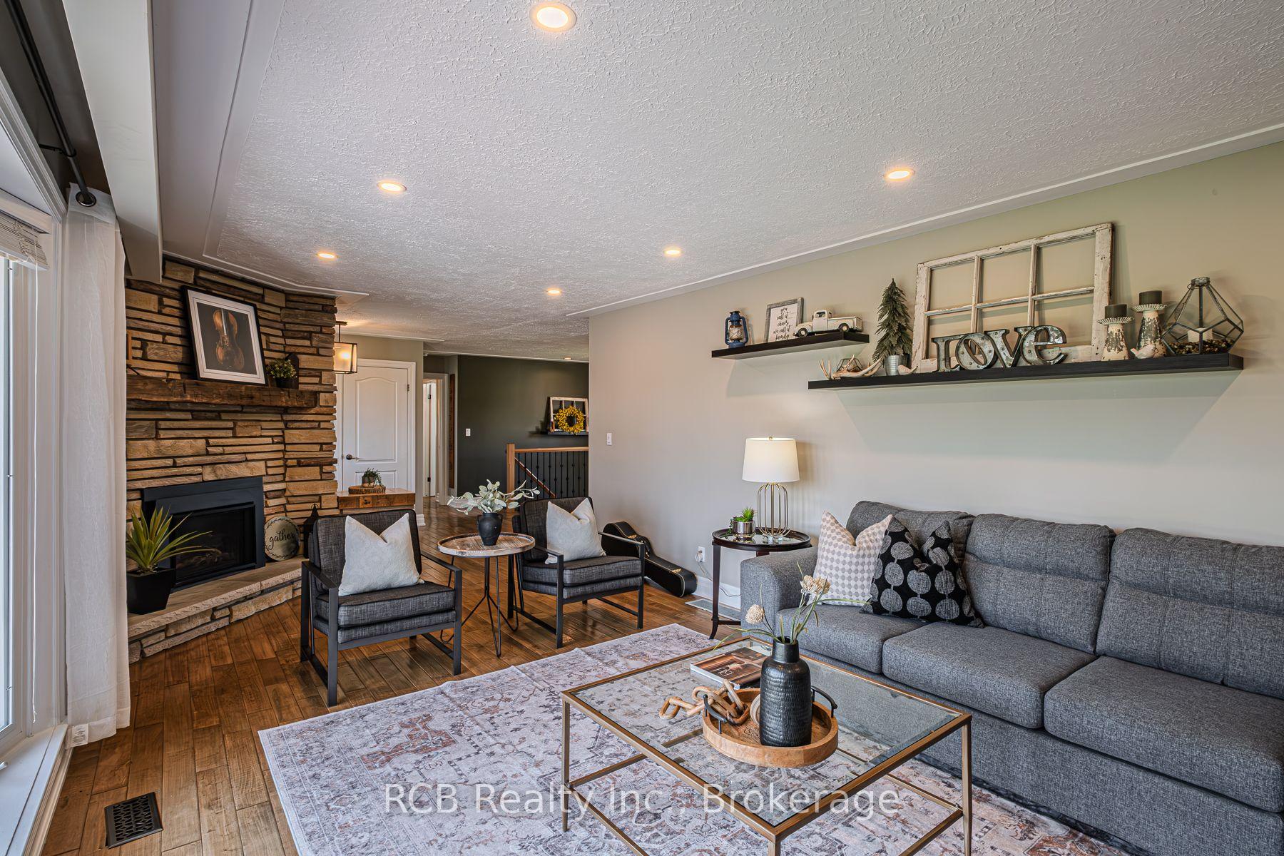 Photo 6 of 253 Highway No 5, Brant, Brantford Twp — HOMEH