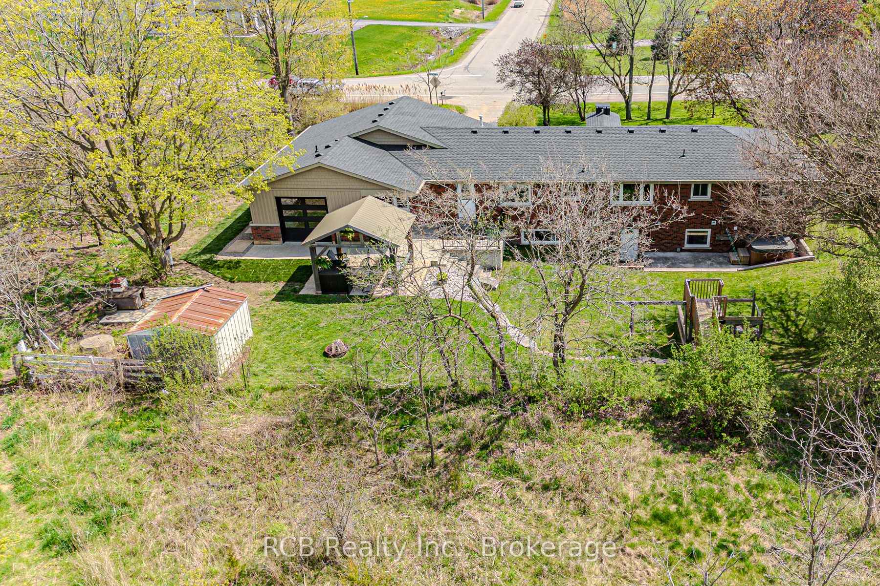 Photo 44 of 253 Highway No 5, Brant, Brantford Twp — HOMEH