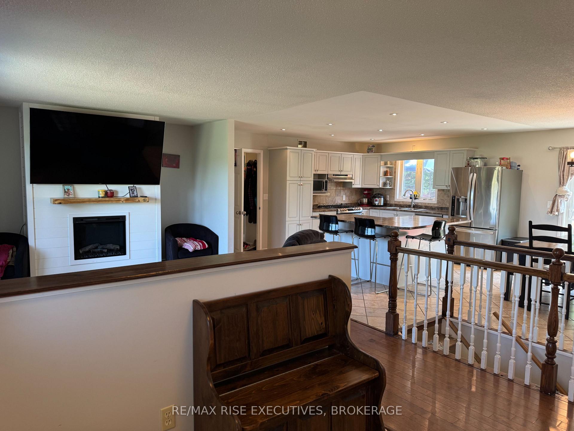 Photo 8 of 485 County Road 2, Gananoque — HOMEH