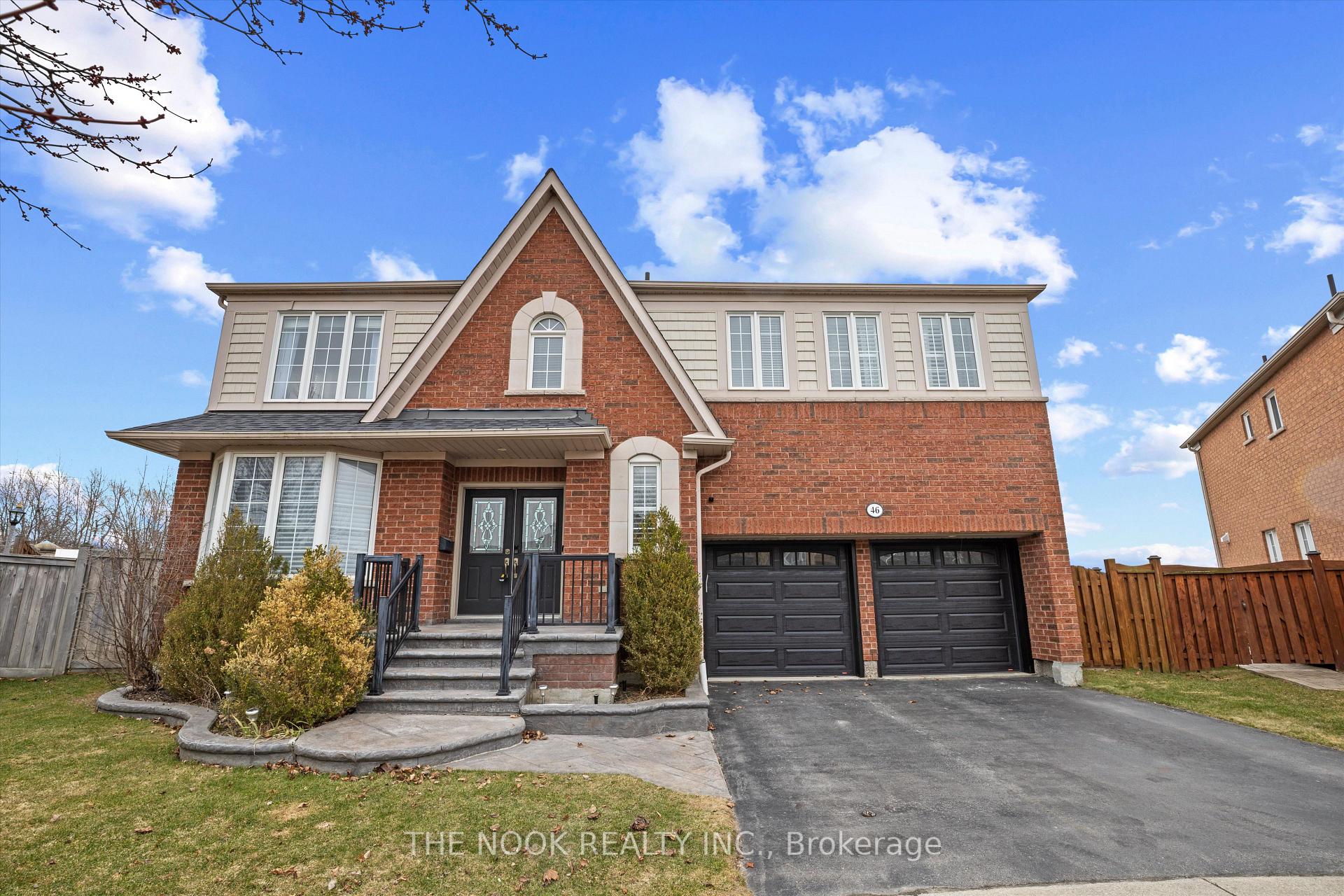 Photo 5 of 46 Peacock Crescent, Ajax, Northwest Ajax — HOMEH