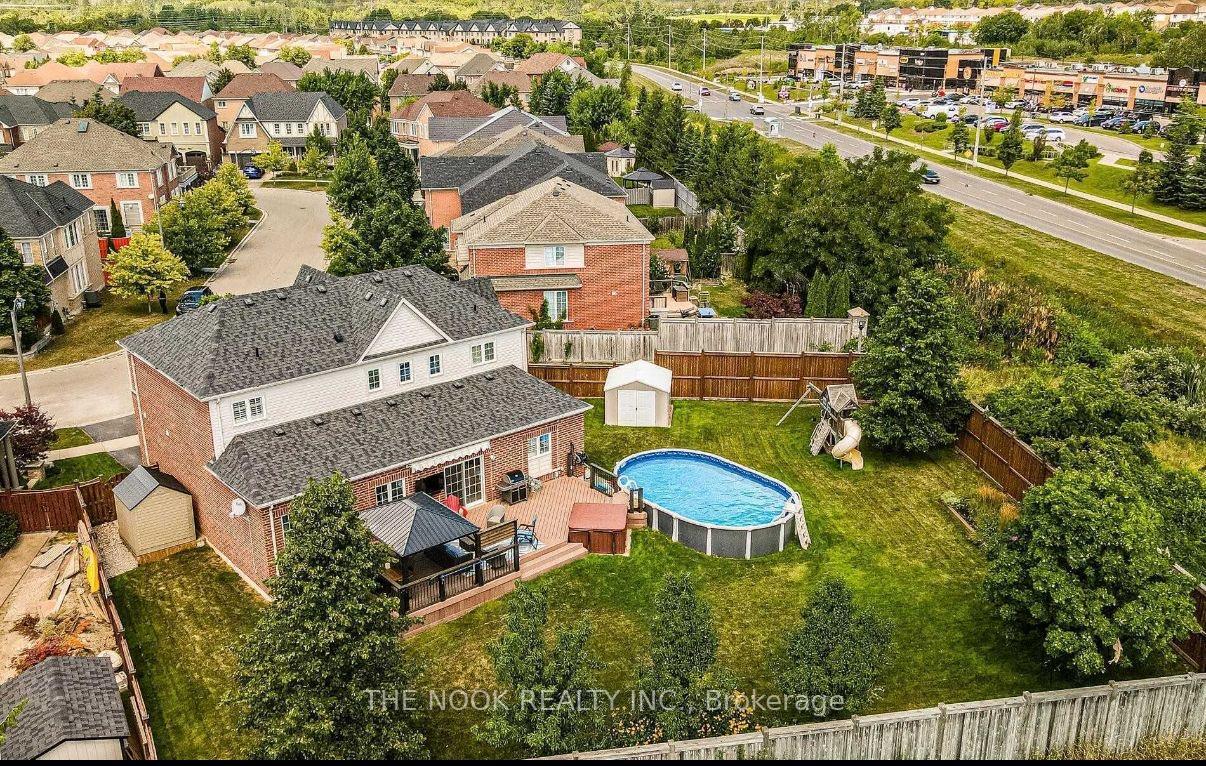 Photo 44 of 46 Peacock Crescent, Ajax, Northwest Ajax — HOMEH