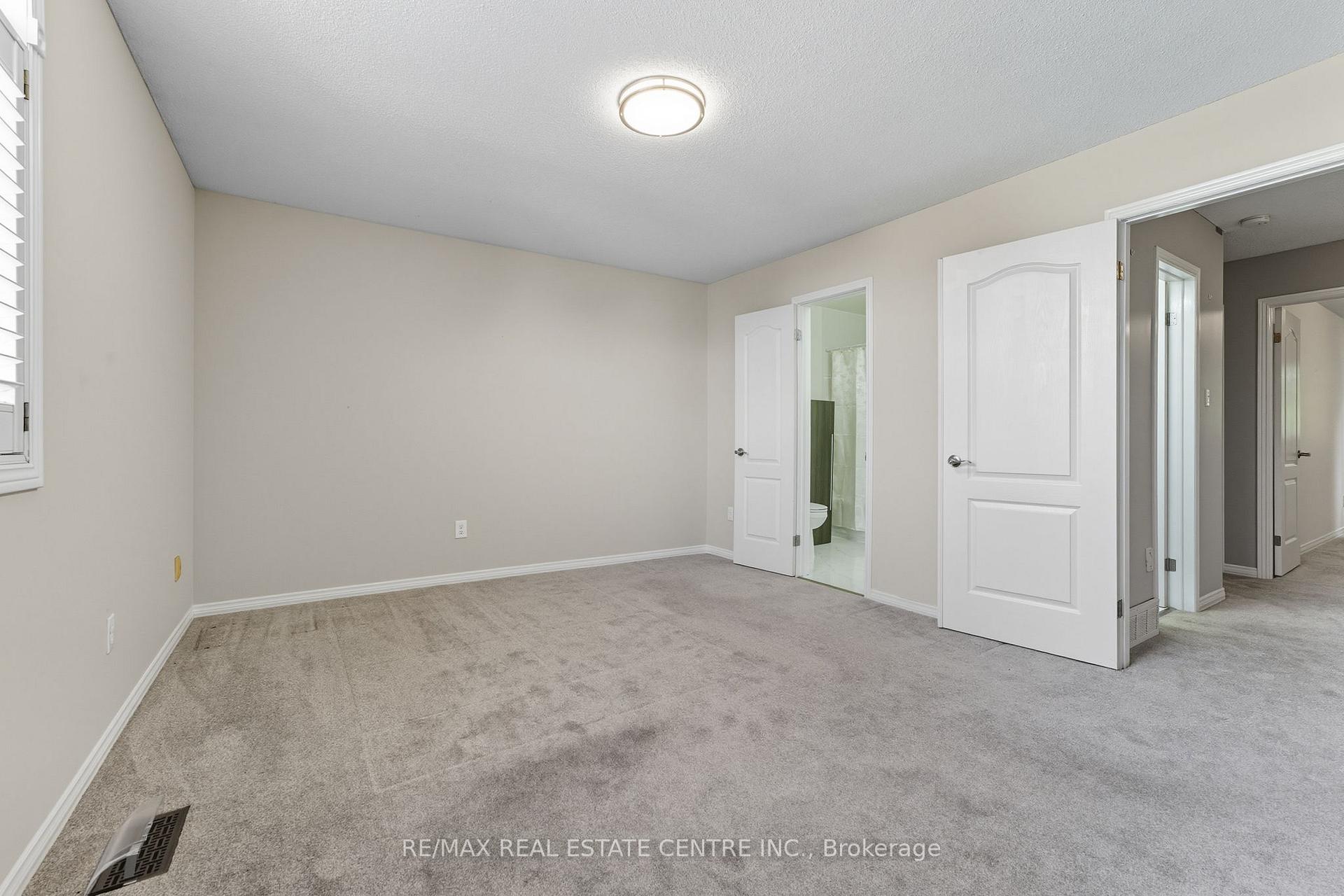 Photo 14 of 713 Champlain Boulevard, Cambridge — HOMEH