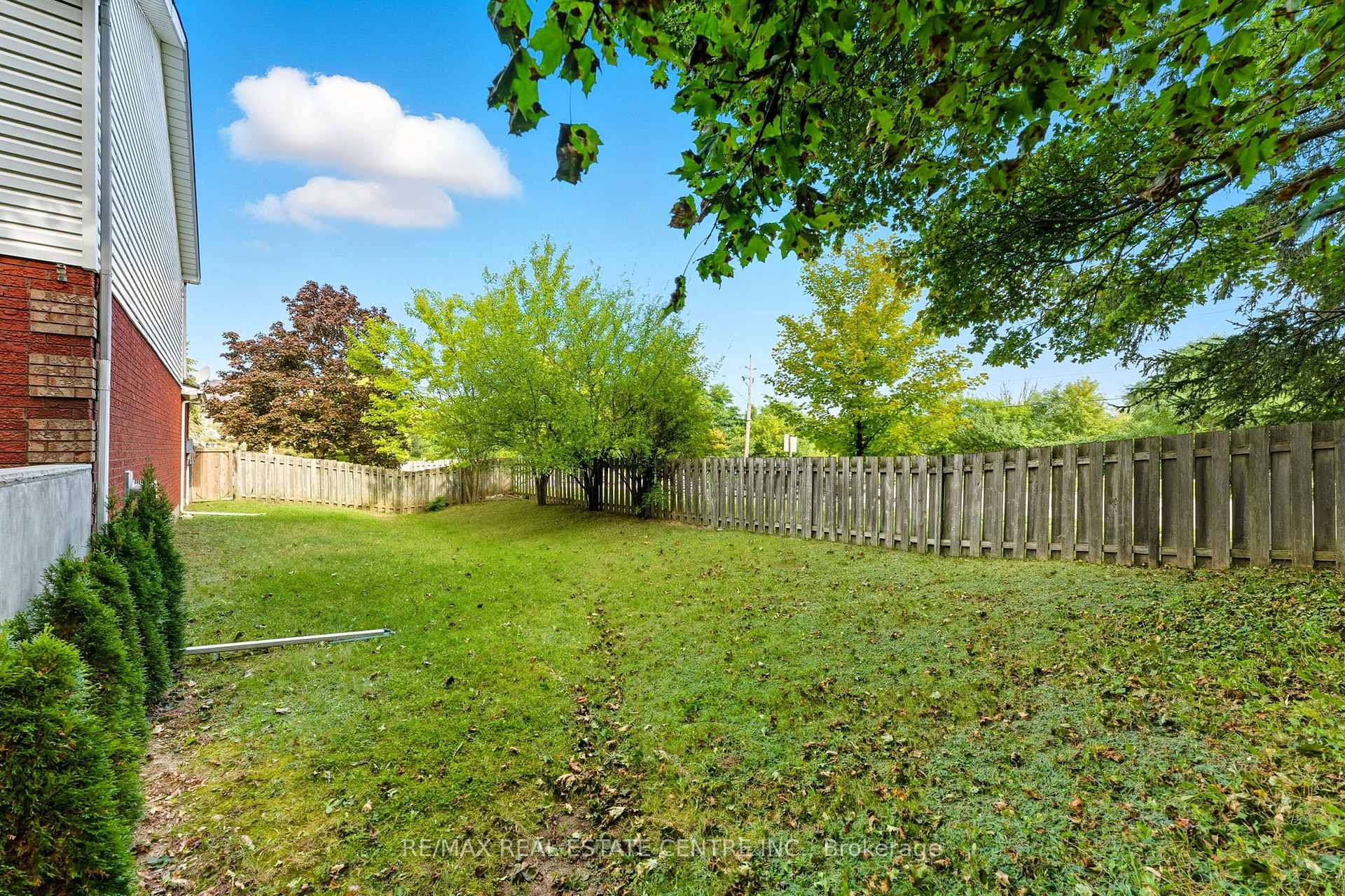 Photo 30 of 713 Champlain Boulevard, Cambridge — HOMEH
