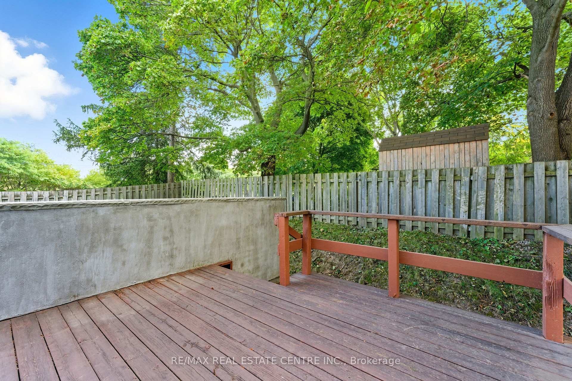 Photo 33 of 713 Champlain Boulevard, Cambridge — HOMEH
